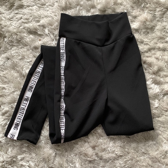 NEW PRETTYLITTLETHING Black Side Tape Leggings Size 0 - Picture 1 of 4